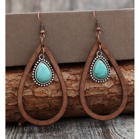 Boho Lightweight Wood Statement Earrings - Picture 3 of 3